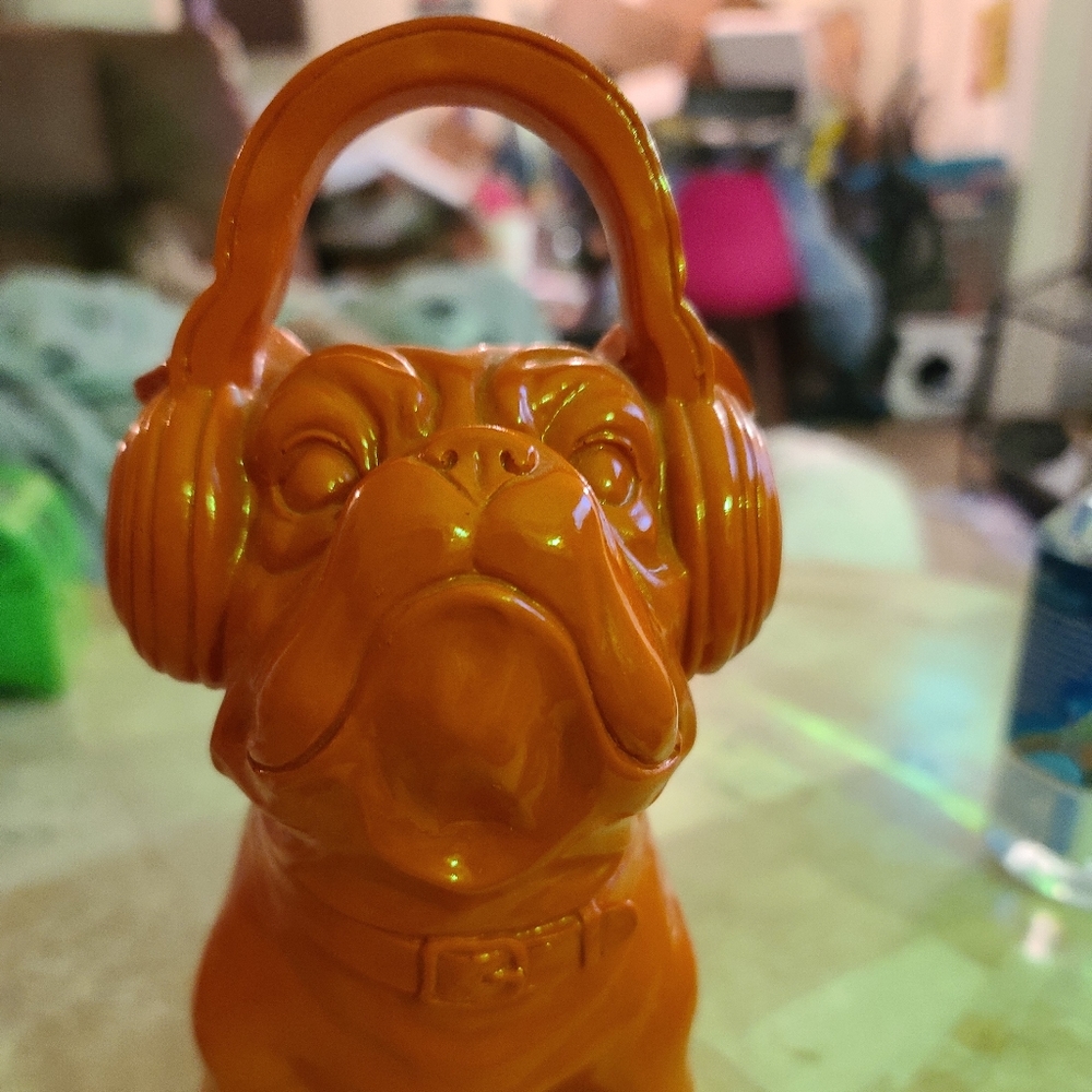 Ceramic Bulldog table decor